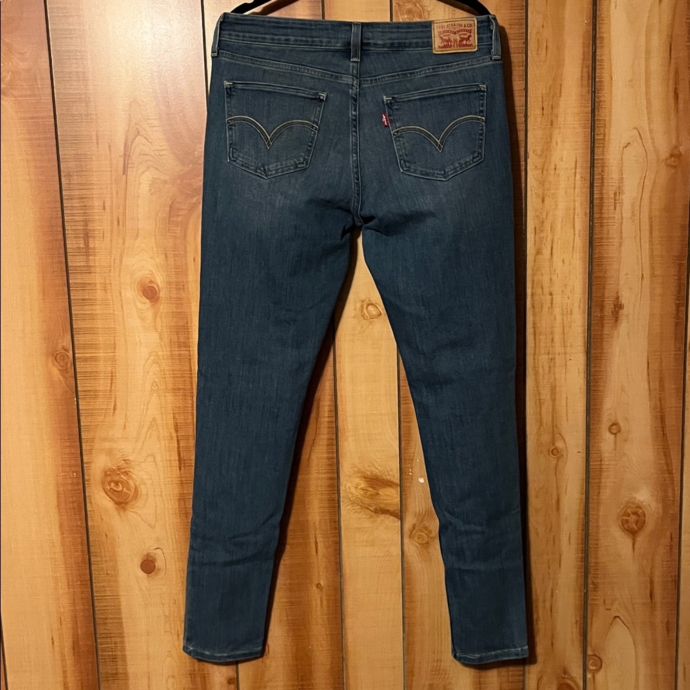 Levi's Women's Dark Blue Skinny Jeans - Picture 2 of 4